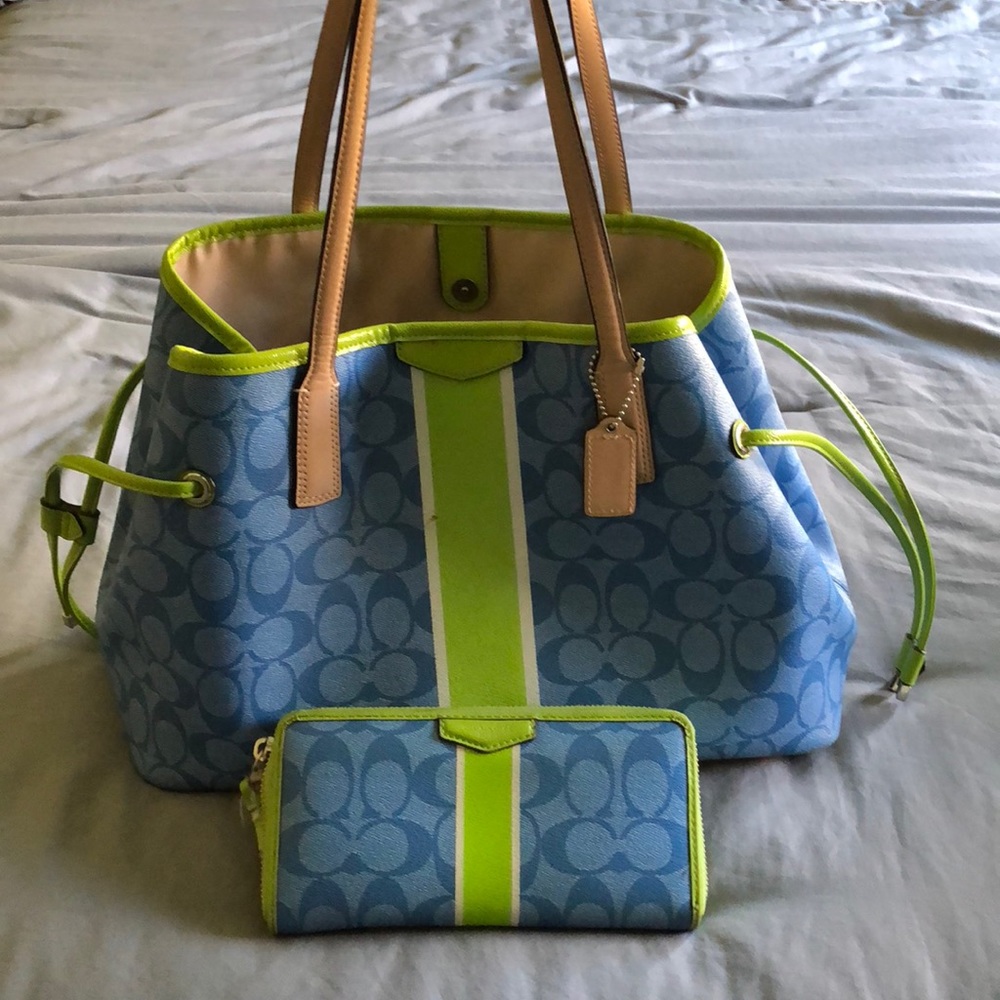 Purse and wallet